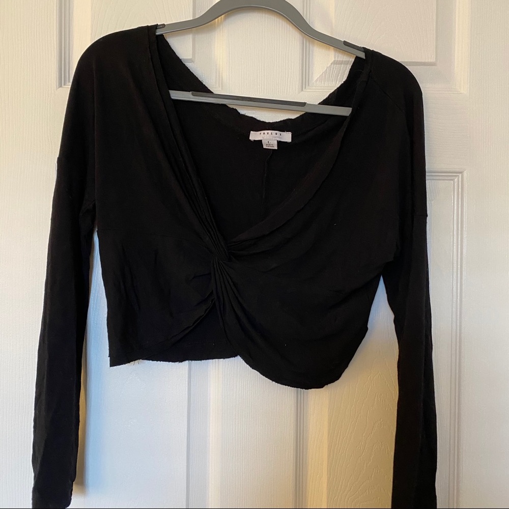 black crop top